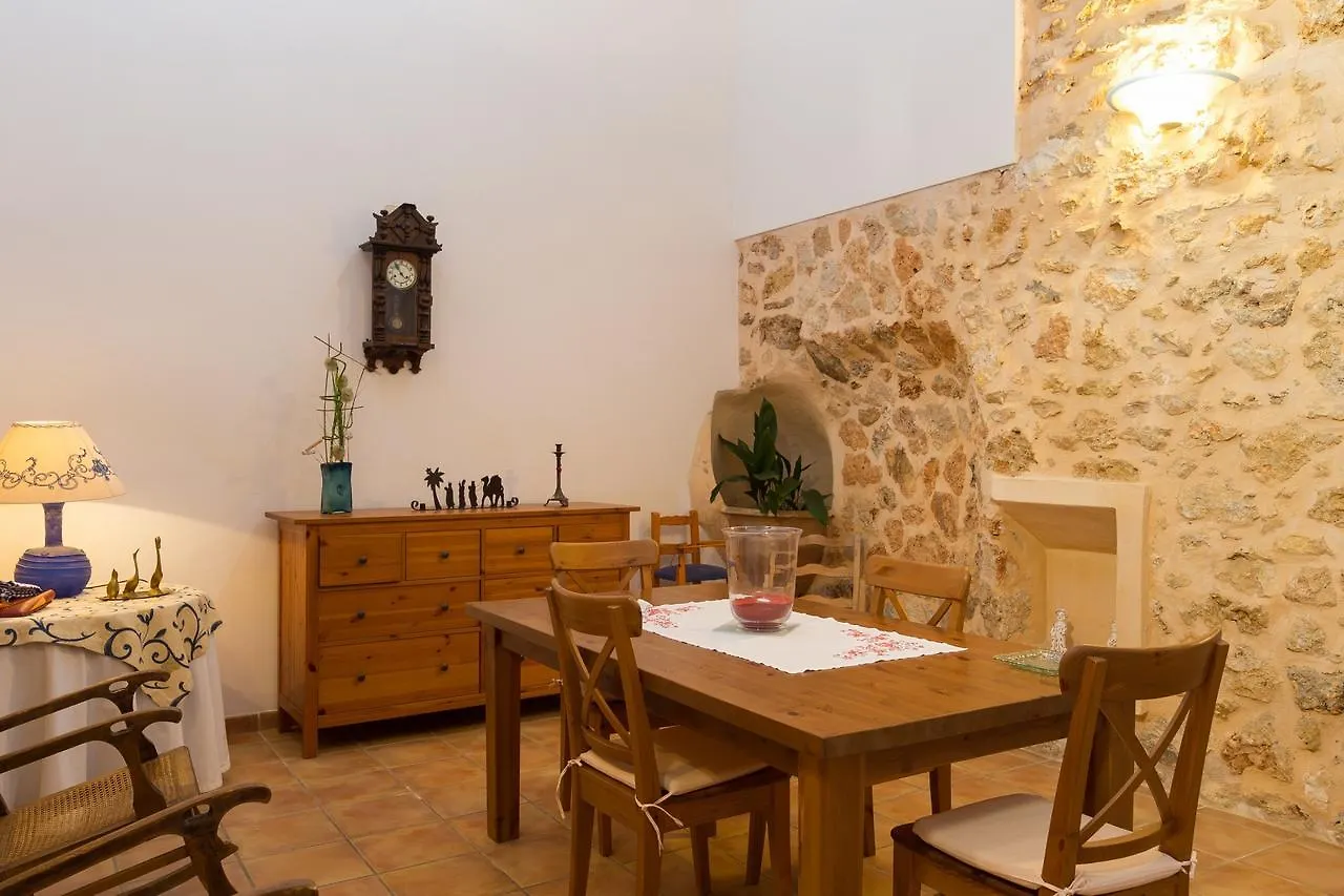 Can Olivera Llubi Holiday home