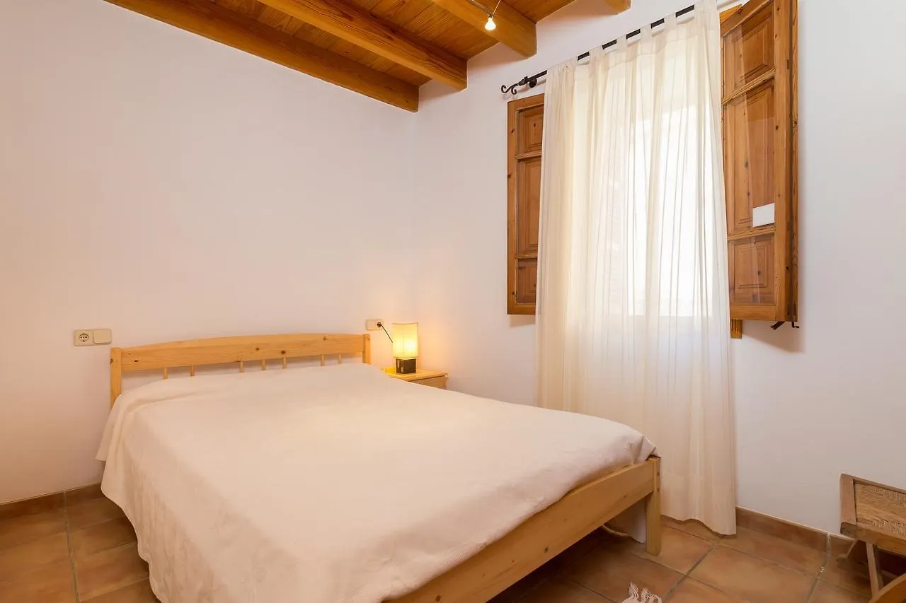 Can Olivera Llubi Holiday home